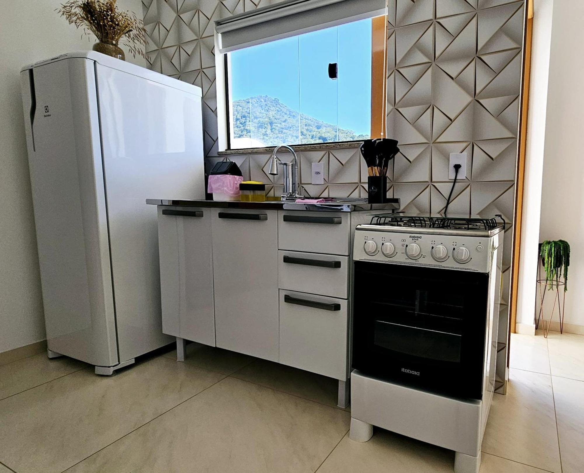 Cantinho Na Serra - Apartamento Santa Maria Madalena Dış mekan fotoğraf